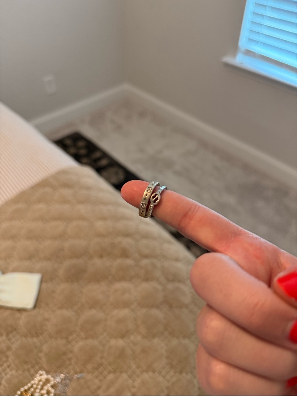 Gucci Silver Tone Stacked Logo Rings